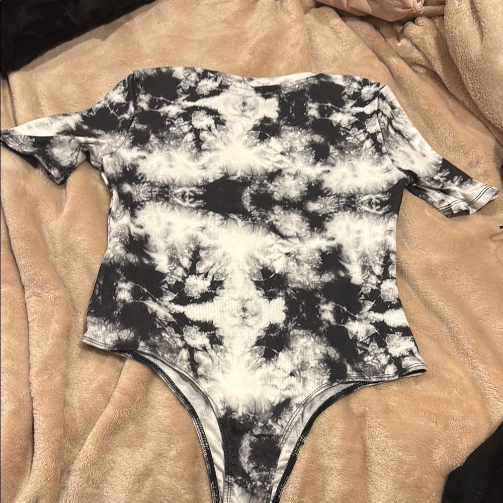 SHEIN Black and White Tie-Dye Bodysuit